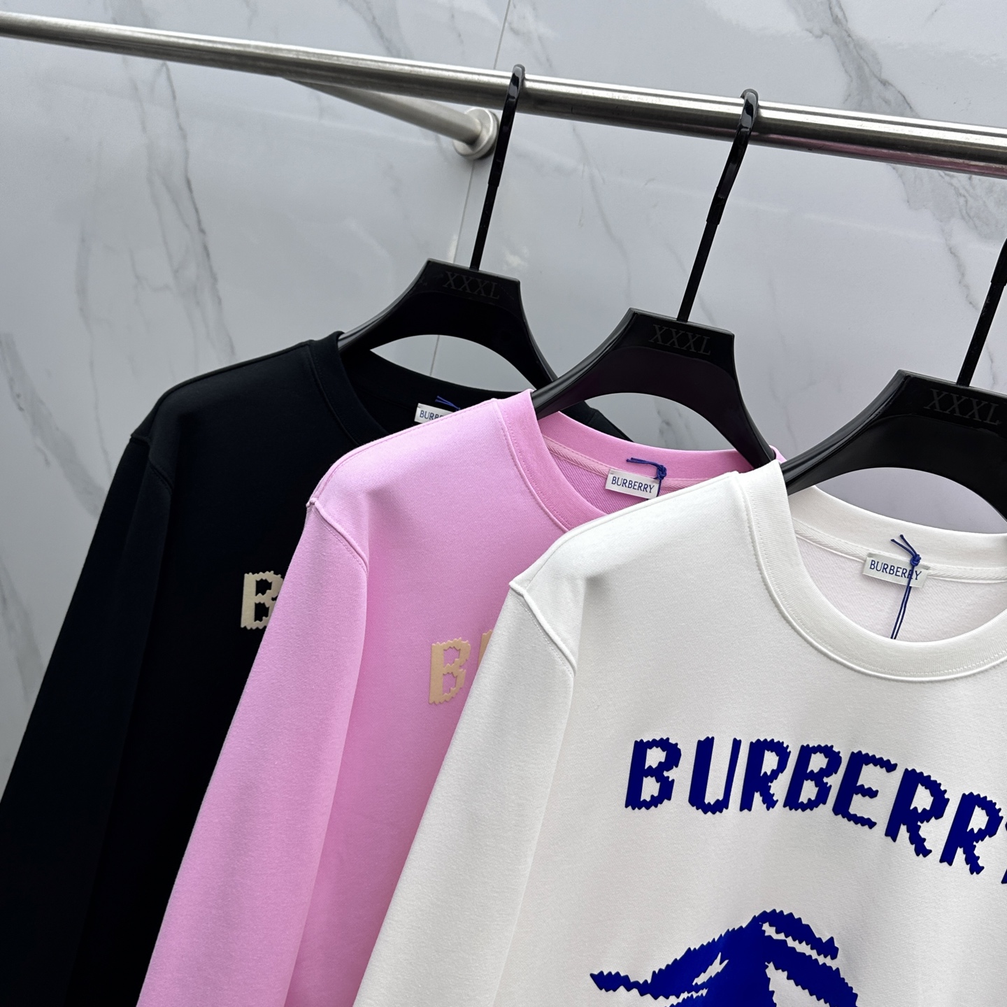 🆕Burberry巴宝莉 25FW早秋新款圆领卫衣，男女同款！独特吸引人的眼球，这一款卫衣品相品质都在线