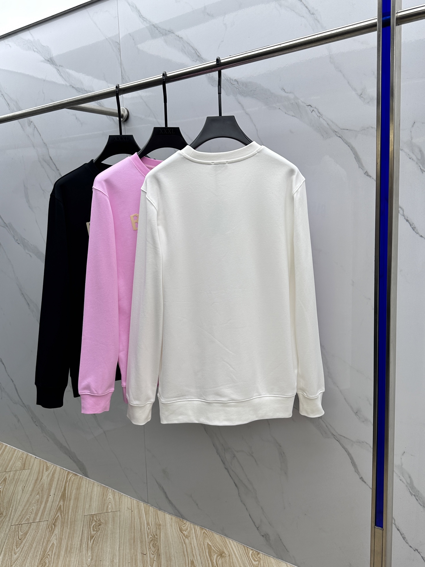 🆕Burberry巴宝莉 25FW早秋新款圆领卫衣，男女同款！独特吸引人的眼球，这一款卫衣品相品质都在线