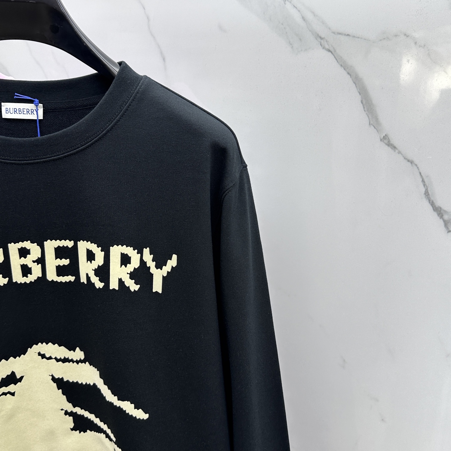 🆕Burberry巴宝莉 25FW早秋新款圆领卫衣，男女同款！独特吸引人的眼球，这一款卫衣品相品质都在线