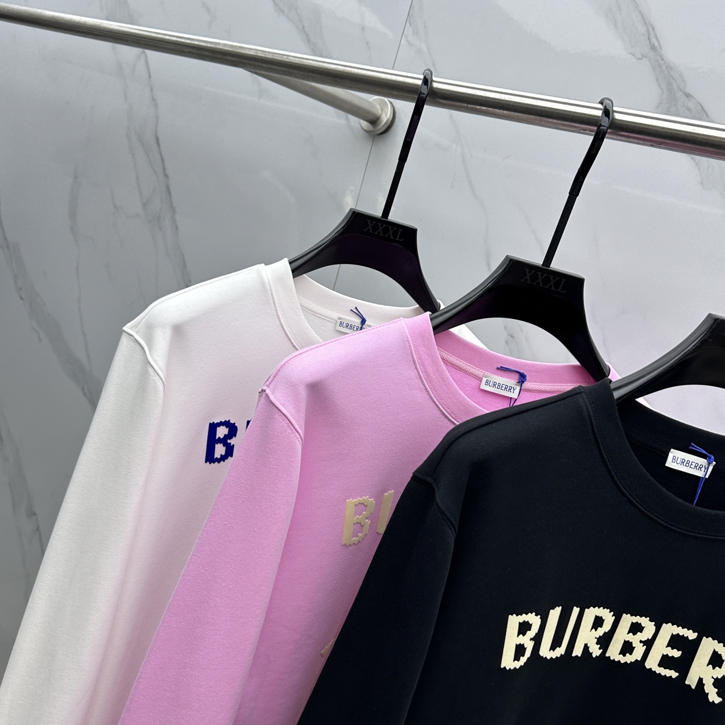 🆕Burberry巴宝莉 25FW早秋新款圆领卫衣，男女同款！独特吸引人的眼球，这一款卫衣品相品质都在线