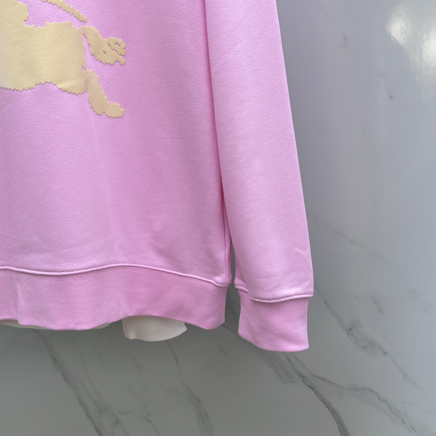 🆕Burberry巴宝莉 25FW早秋新款圆领卫衣，男女同款！独特吸引人的眼球，这一款卫衣品相品质都在线