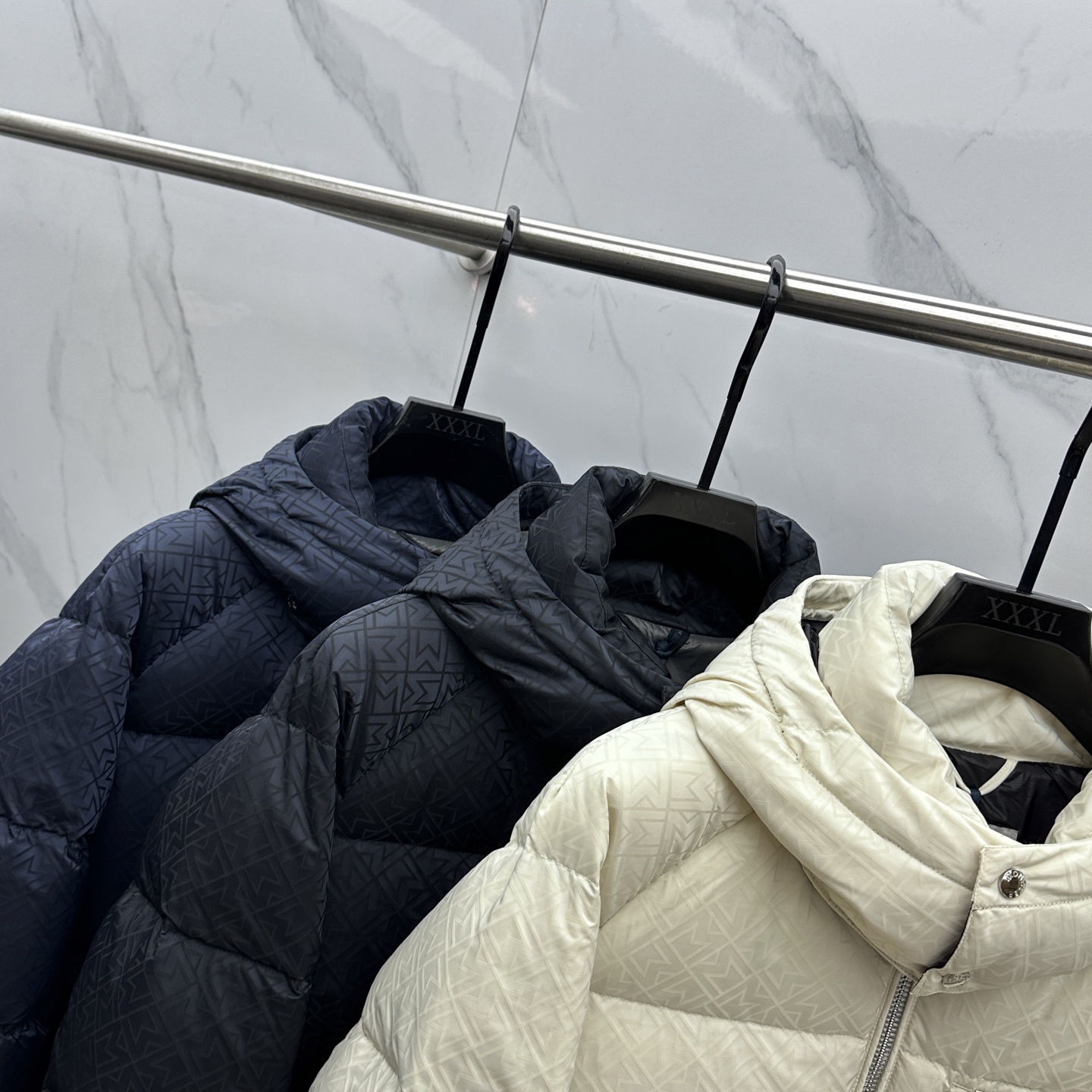 。 🆕Moncler蒙口 羽绒服2025最新款时尚连帽保暖羽绒外套.（帽子可拆卸）处处细节显工艺足够的高