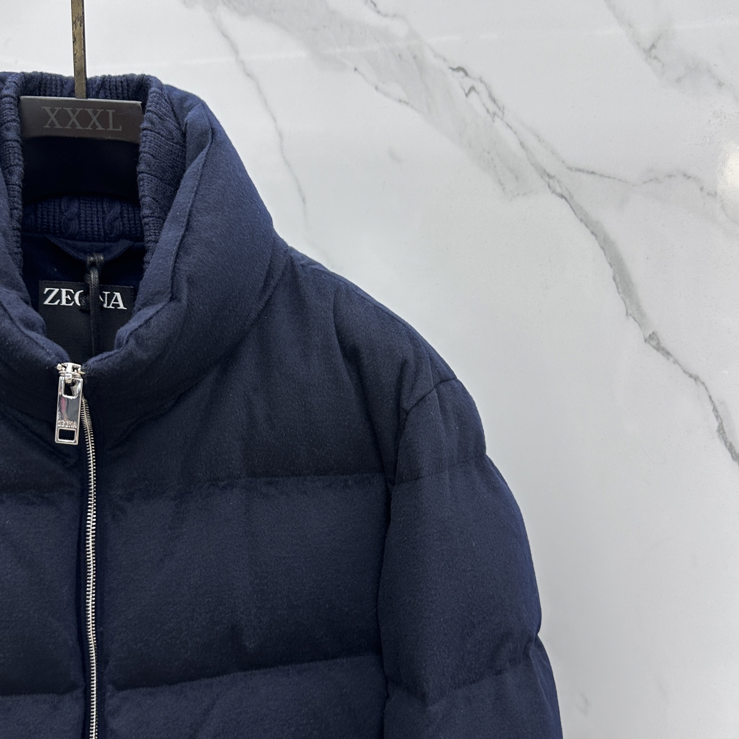 。🆕ZEGNA杰尼亚 羽绒服2025最新款时尚立领保暖羽绒外套.处处细节显工艺足够的高级 结构性剪裁的设