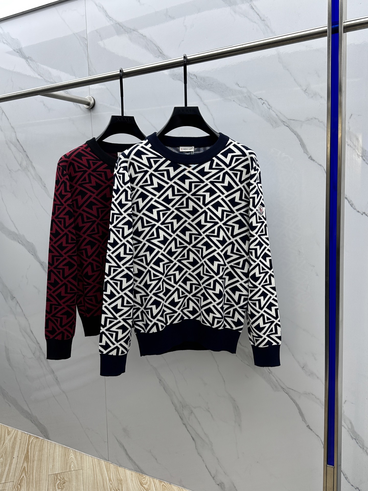 🆕Moncler蒙口 2025ss秋冬满身提花新款简约圆领针织羊毛衫，精致工艺面料，顶级元素融合打造，经