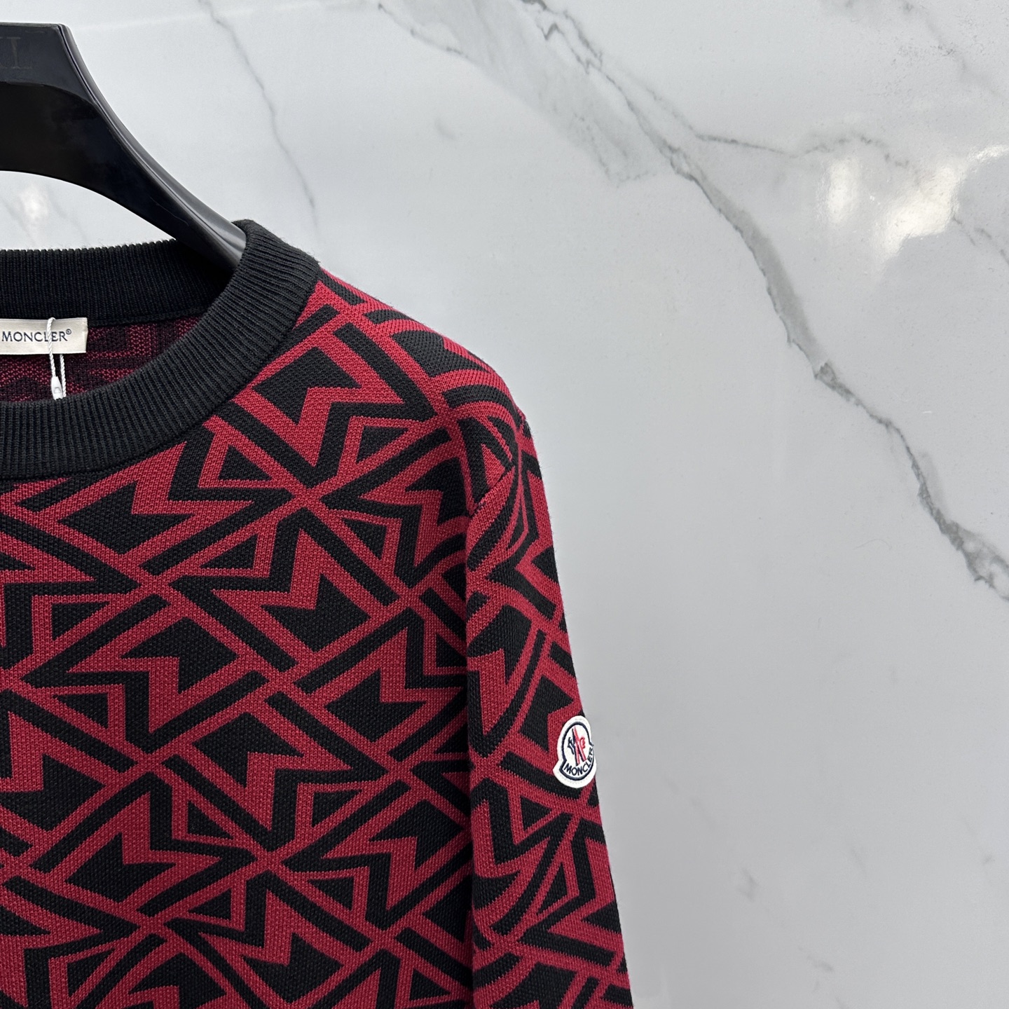 🆕Moncler蒙口 2025ss秋冬满身提花新款简约圆领针织羊毛衫，精致工艺面料，顶级元素融合打造，经