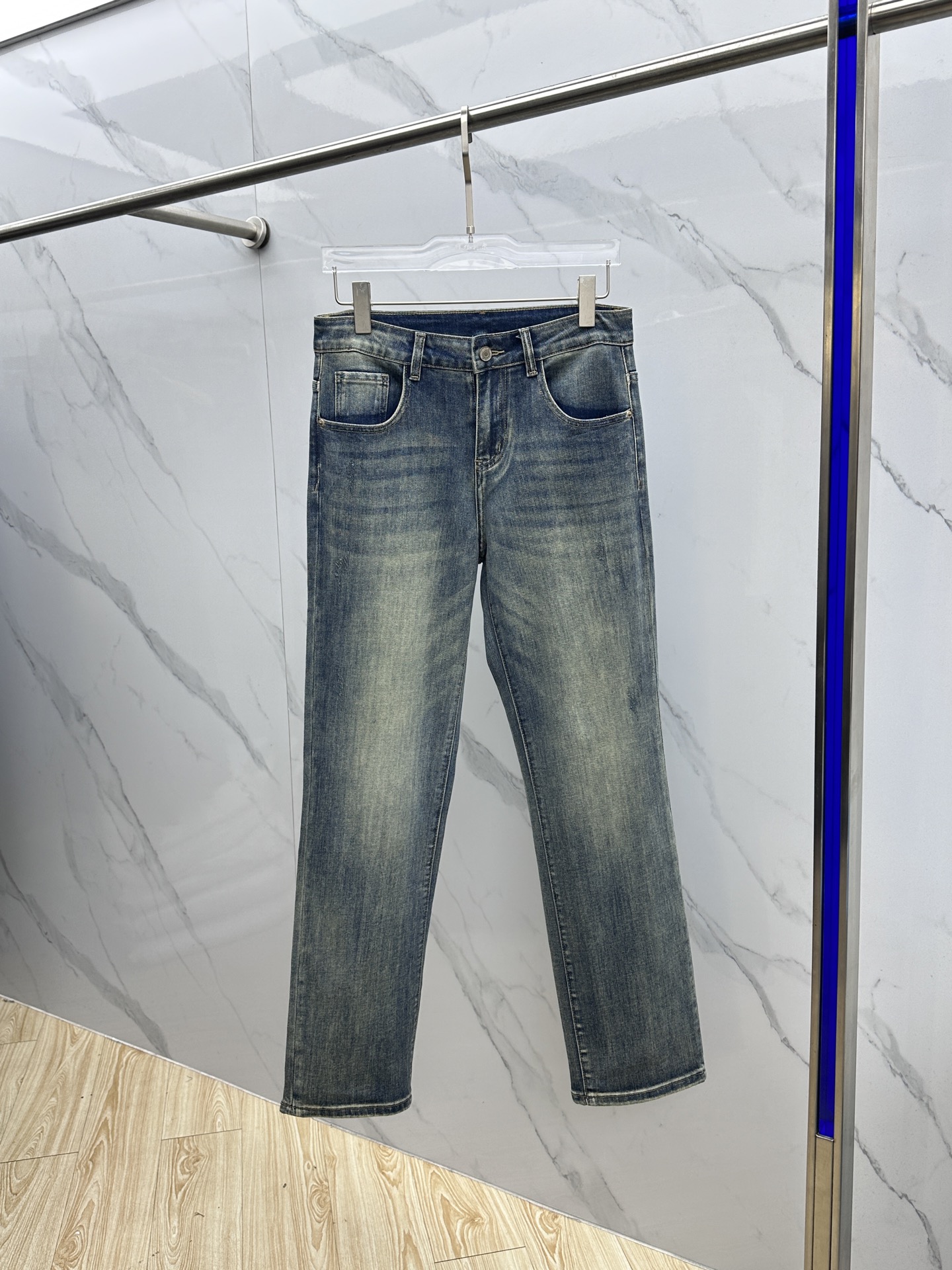 🆕Fendi芬迪 🔥高端定制、2025早秋最新款牛仔裤 柜台同步发售 原版定制复刻 客供五金辅料 原单品