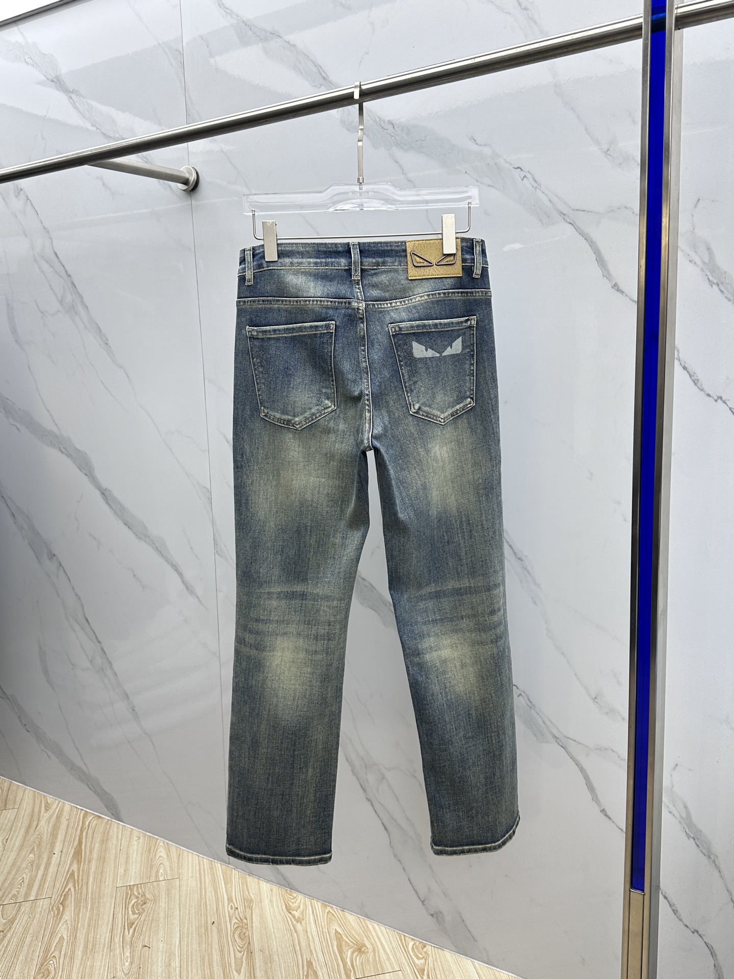 🆕Fendi芬迪 🔥高端定制、2025早秋最新款牛仔裤 柜台同步发售 原版定制复刻 客供五金辅料 原单品