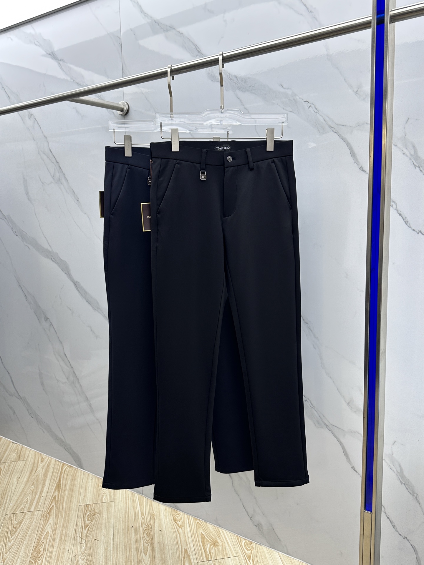 🆕TOM FORD 2025秋冬新品休闲裤西裤，官网同步发售，裤身工艺设计，定制五金辅料、面料定制，代工