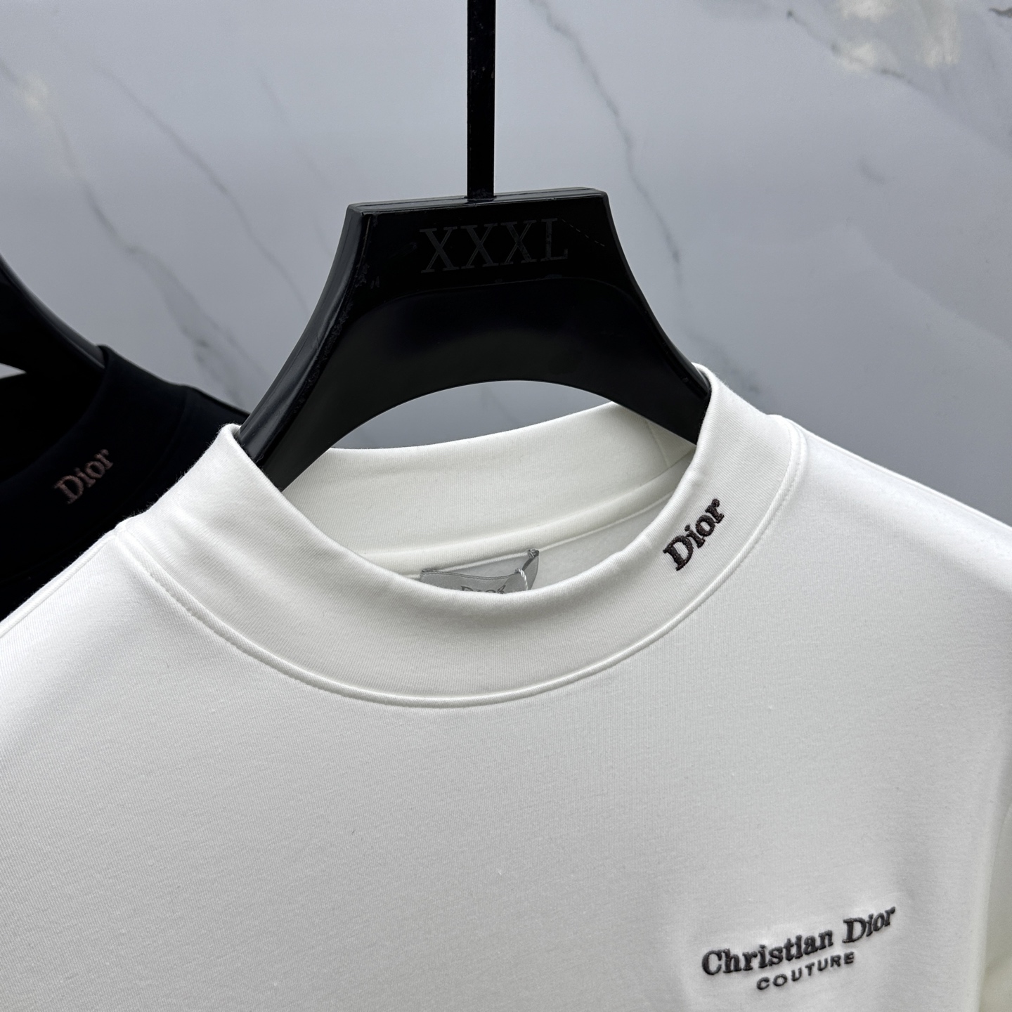 🆕Dior迪奥 2025秋冬新款长袖打底衫保暖，同步发售！定制专属纯棉面料，内微磨毛，胸前采用品牌log