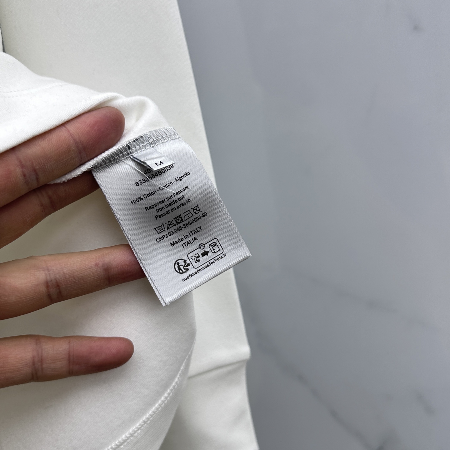 🆕Dior迪奥 2025秋冬新款长袖打底衫保暖，同步发售！定制专属纯棉面料，内微磨毛，胸前采用品牌log