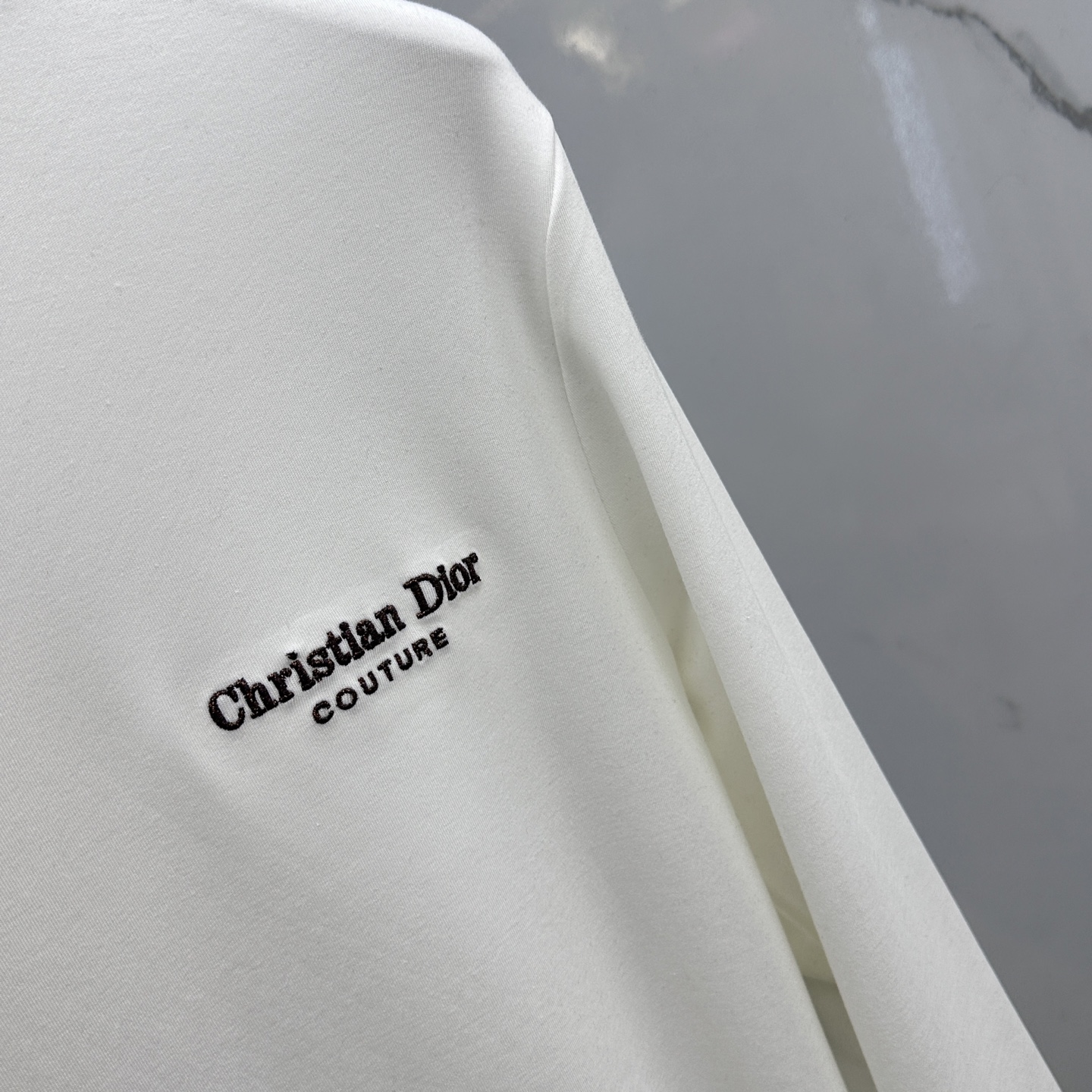 🆕Dior迪奥 2025秋冬新款长袖打底衫保暖，同步发售！定制专属纯棉面料，内微磨毛，胸前采用品牌log