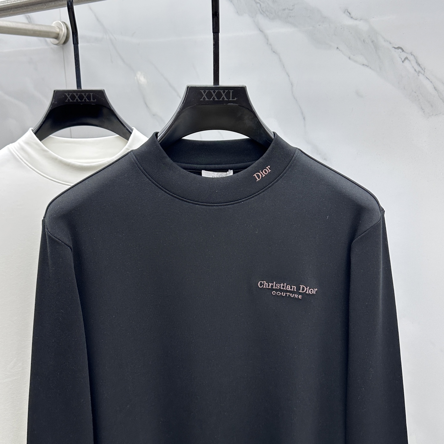 🆕Dior迪奥 2025秋冬新款长袖打底衫保暖，同步发售！定制专属纯棉面料，内微磨毛，胸前采用品牌log