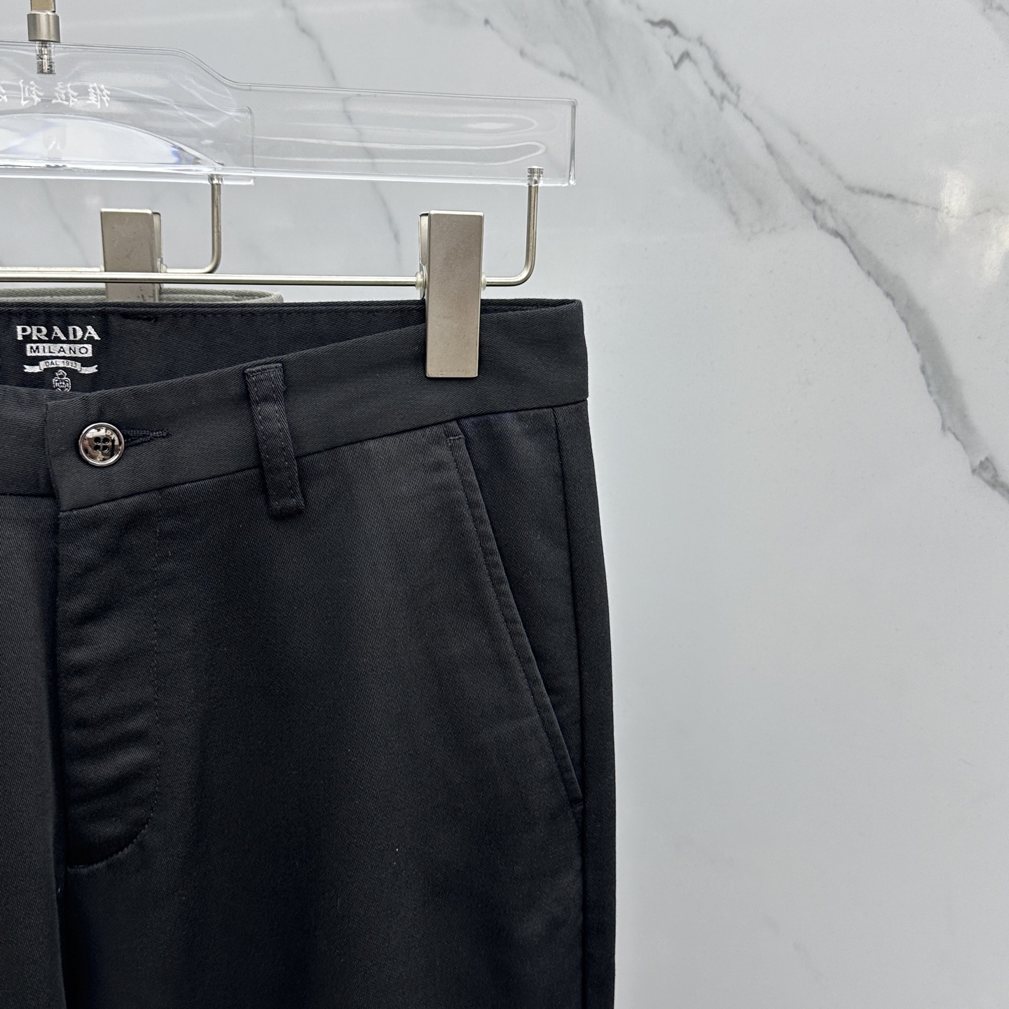 🆕Prada普拉达 2025早秋新品休闲裤西裤，官网同步发售，裤身工艺设计，进口客供辅料、面料定制，代工