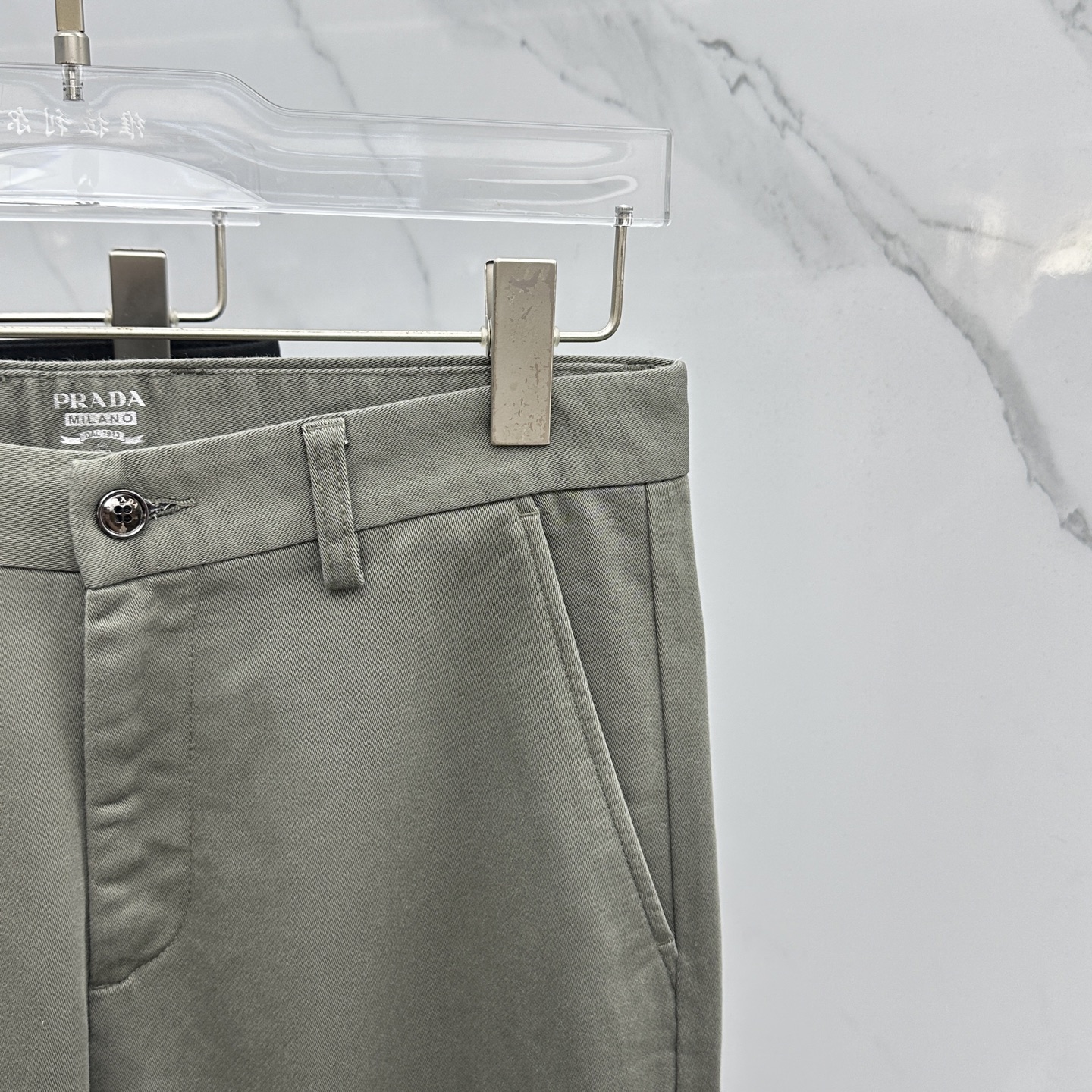 🆕Prada普拉达 2025早秋新品休闲裤西裤，官网同步发售，裤身工艺设计，进口客供辅料、面料定制，代工
