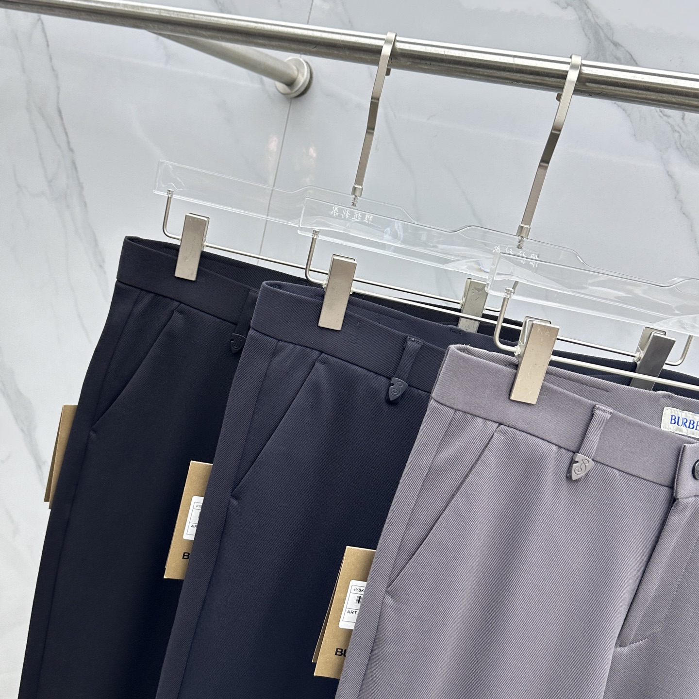 🆕Burberry巴宝莉 2025早秋新品休闲裤西裤，官网同步发售，裤身工艺设计，进口客供辅料、面料定制