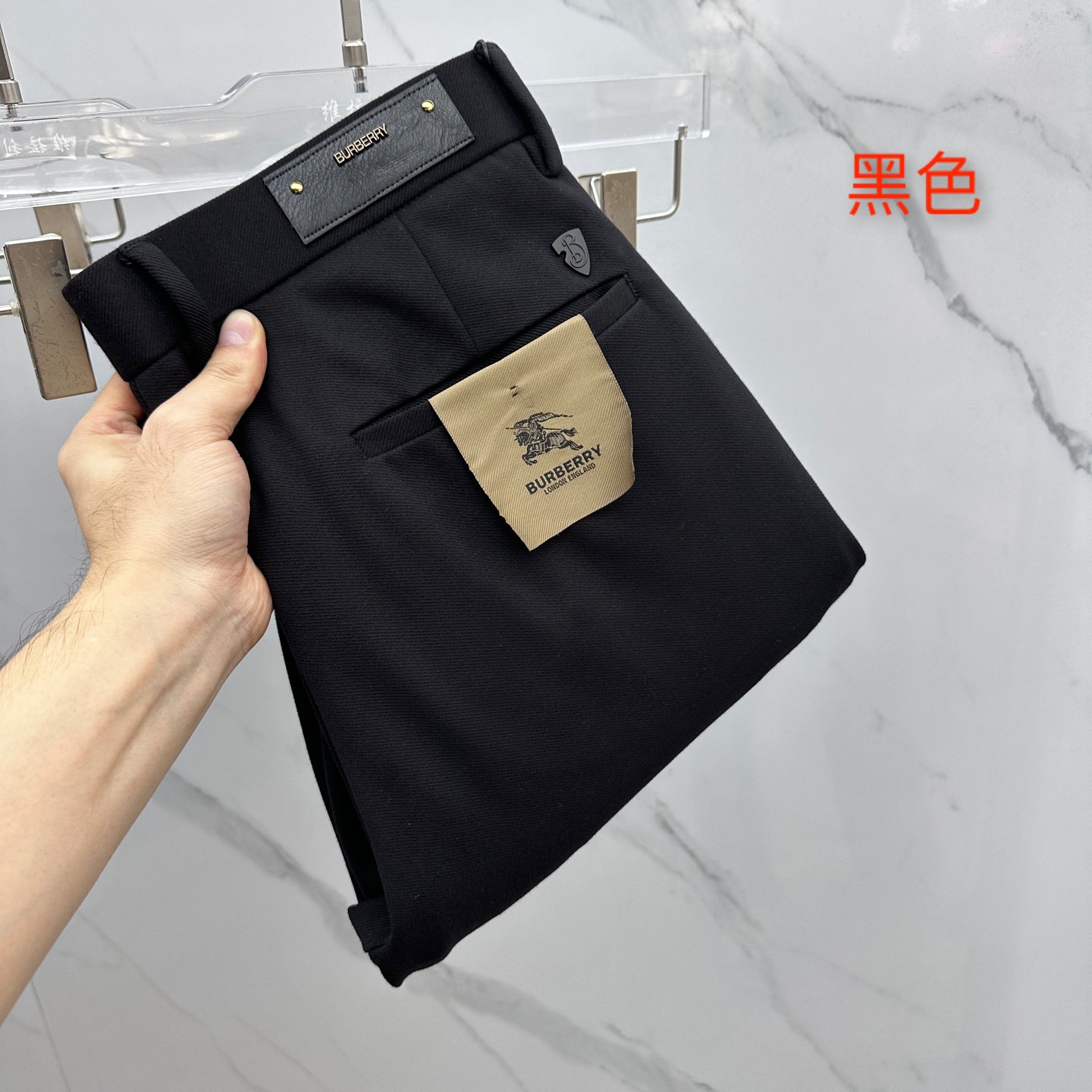 🆕Prada普拉达 2025早秋新品休闲裤西裤，官网同步发售，裤身工艺设计，进口客供辅料、面料定制，代工