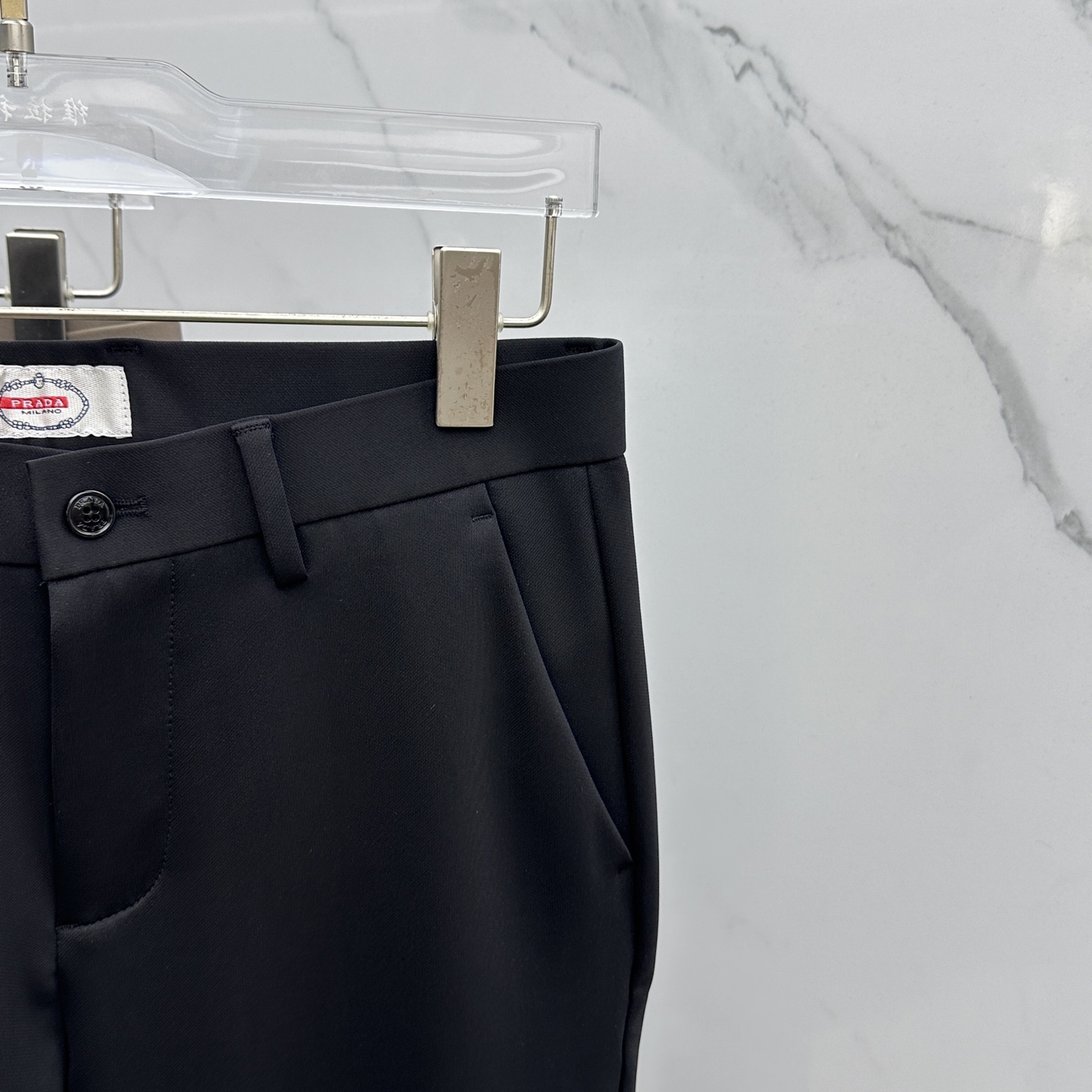 🆕Prada普拉达 2025早秋新品休闲裤西裤，官网同步发售，裤身工艺设计，进口客供辅料、面料定制，代工