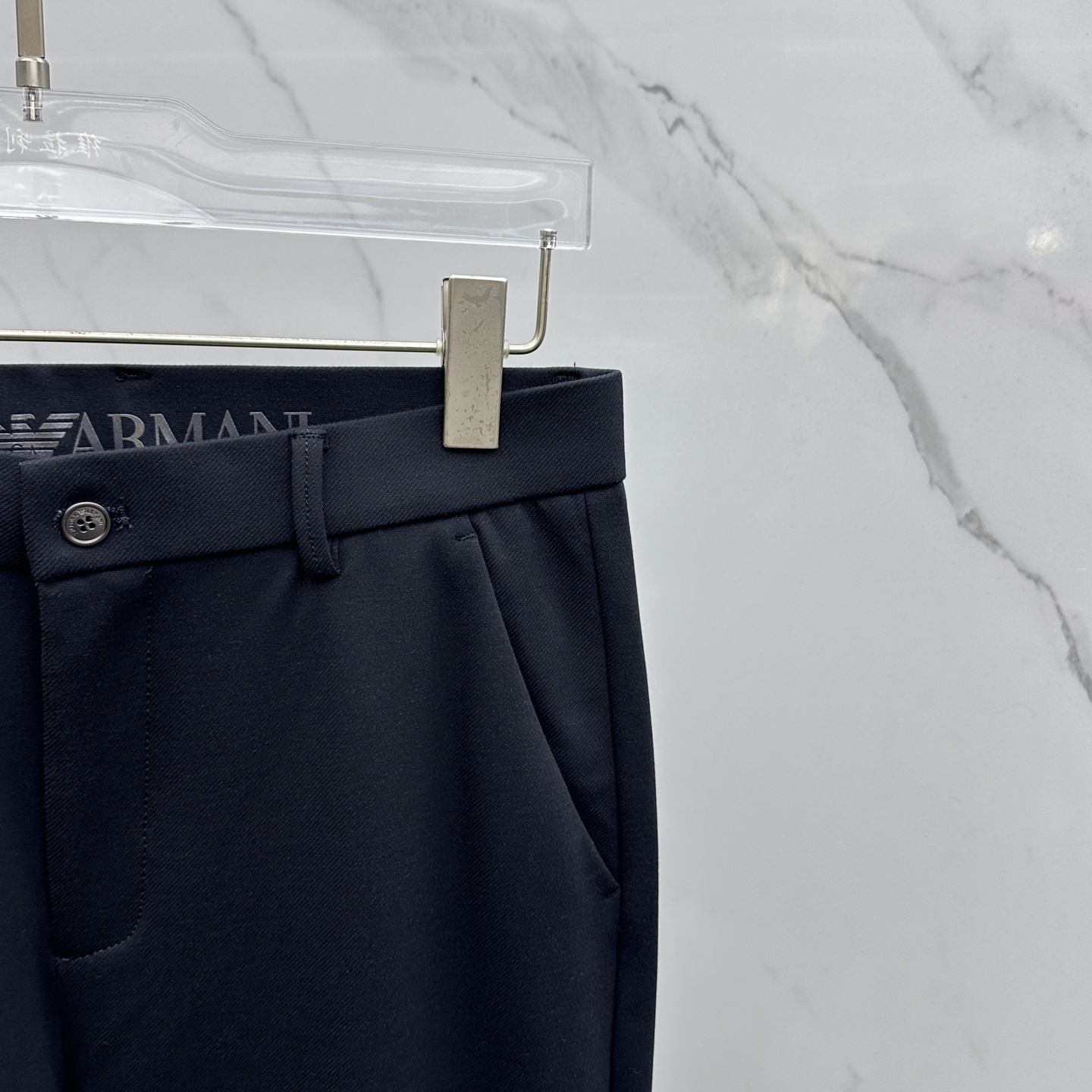 🆕Amani阿玛尼 2025早秋新品休闲裤西裤，官网同步发售，裤身工艺设计，定制五金辅料、面料定制，代工