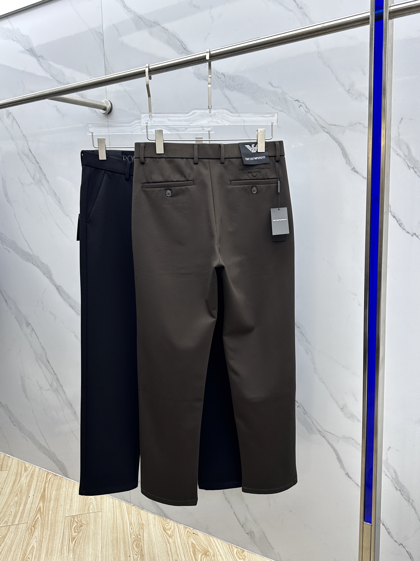 🆕Amani阿玛尼 2025早秋新品休闲裤西裤，官网同步发售，裤身工艺设计，定制五金辅料、面料定制，代工