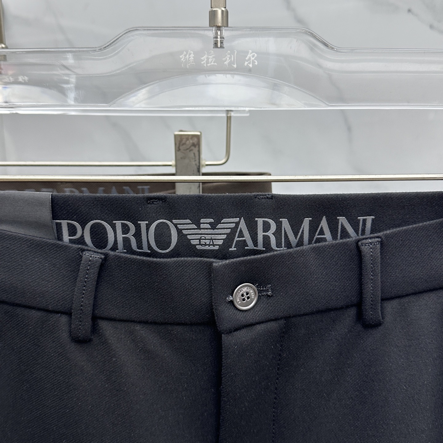 🆕Amani阿玛尼 2025早秋新品休闲裤西裤，官网同步发售，裤身工艺设计，定制五金辅料、面料定制，代工