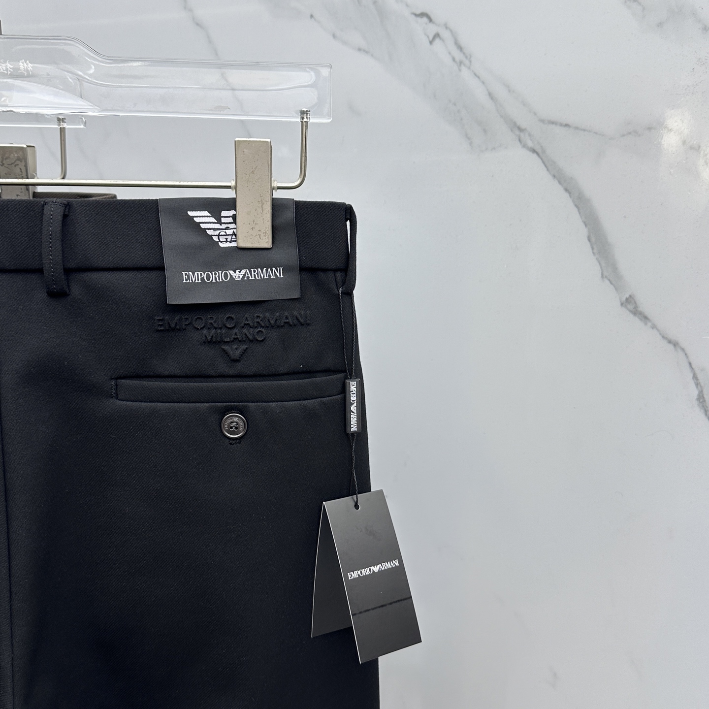 🆕Amani阿玛尼 2025早秋新品休闲裤西裤，官网同步发售，裤身工艺设计，定制五金辅料、面料定制，代工