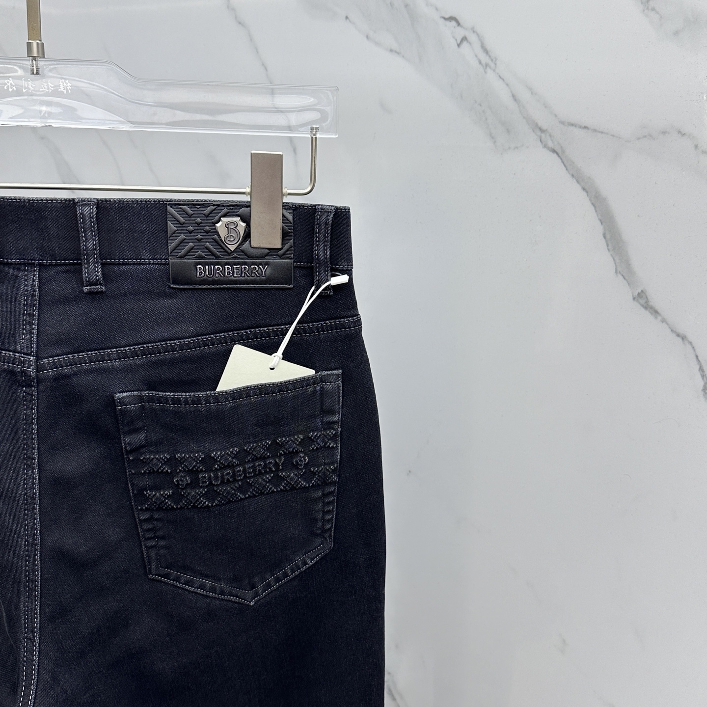 🆕Burberry巴宝莉 🔥高端定制、2025早秋最新款牛仔裤 抓绒加厚款 柜台同步发售 原版定制复刻 