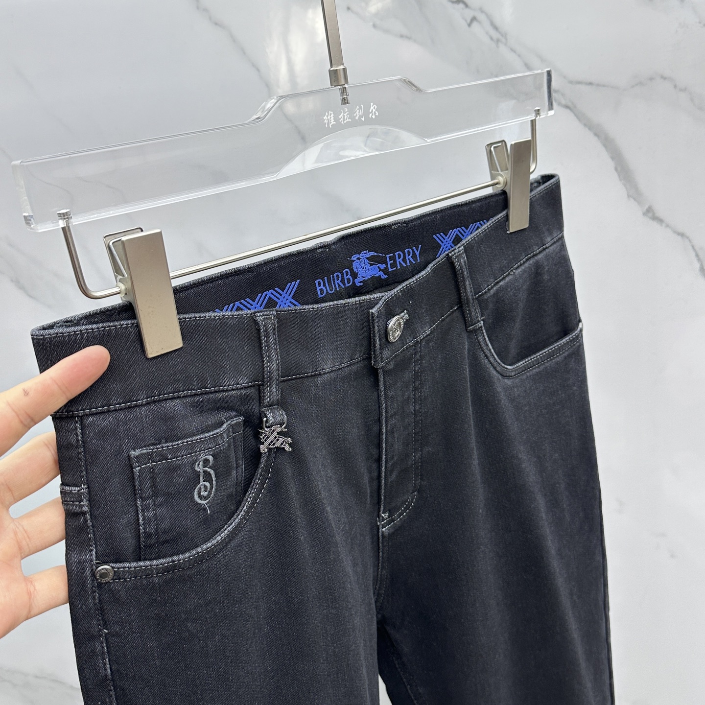 🆕Burberry巴宝莉 🔥高端定制、2025早秋最新款牛仔裤 抓绒加厚款 柜台同步发售 原版定制复刻 