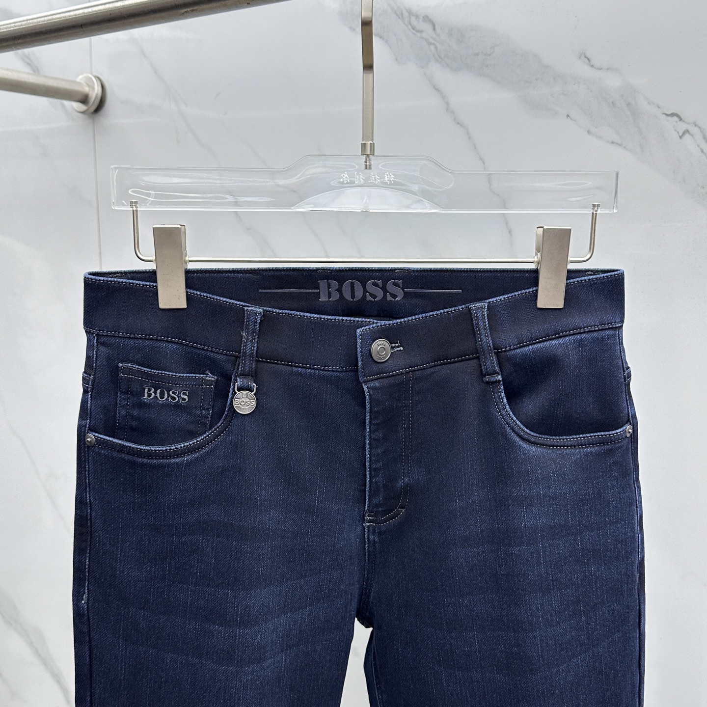 🆕BOSS 🔥高端定制、2025早秋最新款牛仔裤 抓绒加厚款 柜台同步发售 原版定制复刻 客供五金辅料 