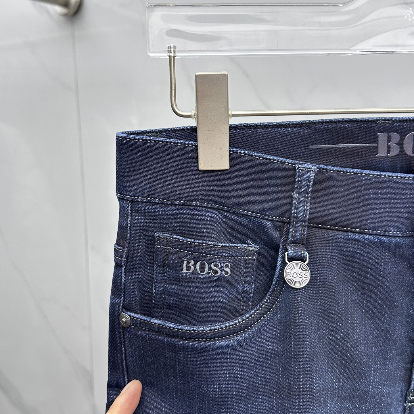 🆕BOSS 🔥高端定制、2025早秋最新款牛仔裤 抓绒加厚款 柜台同步发售 原版定制复刻 客供五金辅料 