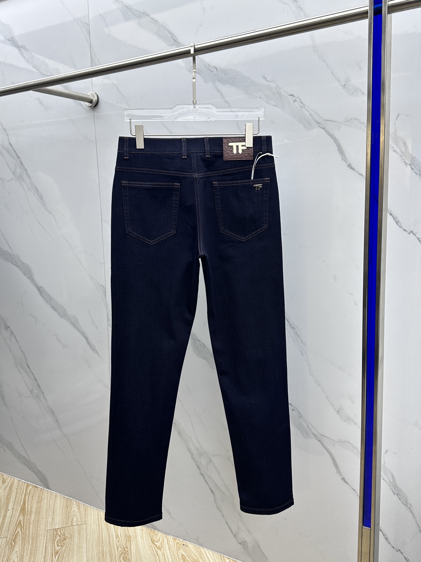 🆕TF 🔥高端定制、2025早秋最新款牛仔裤 抓绒加厚款 柜台同步发售 原版定制复刻 客供五金辅料 原单