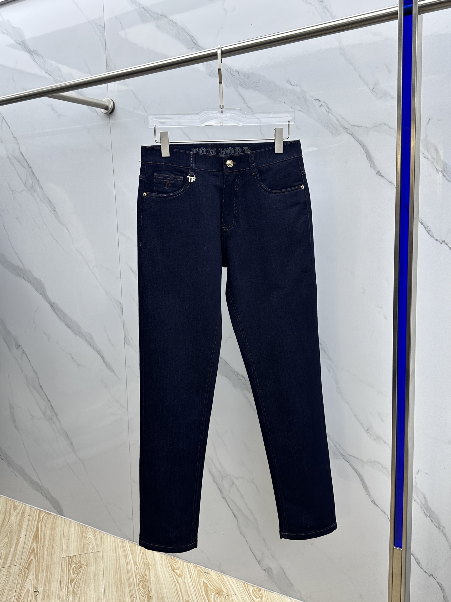 🆕TF 🔥高端定制、2025早秋最新款牛仔裤 抓绒加厚款 柜台同步发售 原版定制复刻 客供五金辅料 原单