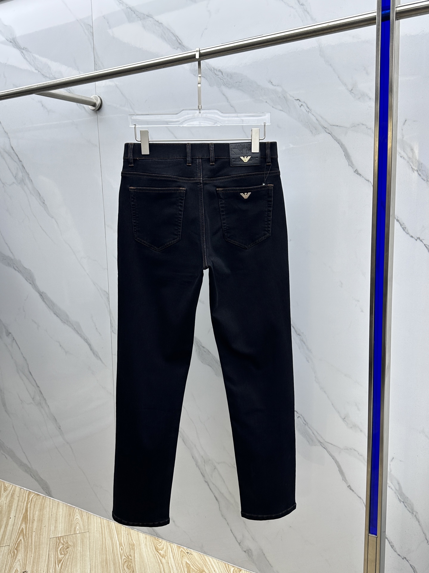 🆕Amani阿玛尼 🔥高端定制、2025早秋最新款牛仔裤 抓绒加厚款 柜台同步发售 原版定制复刻 客供五