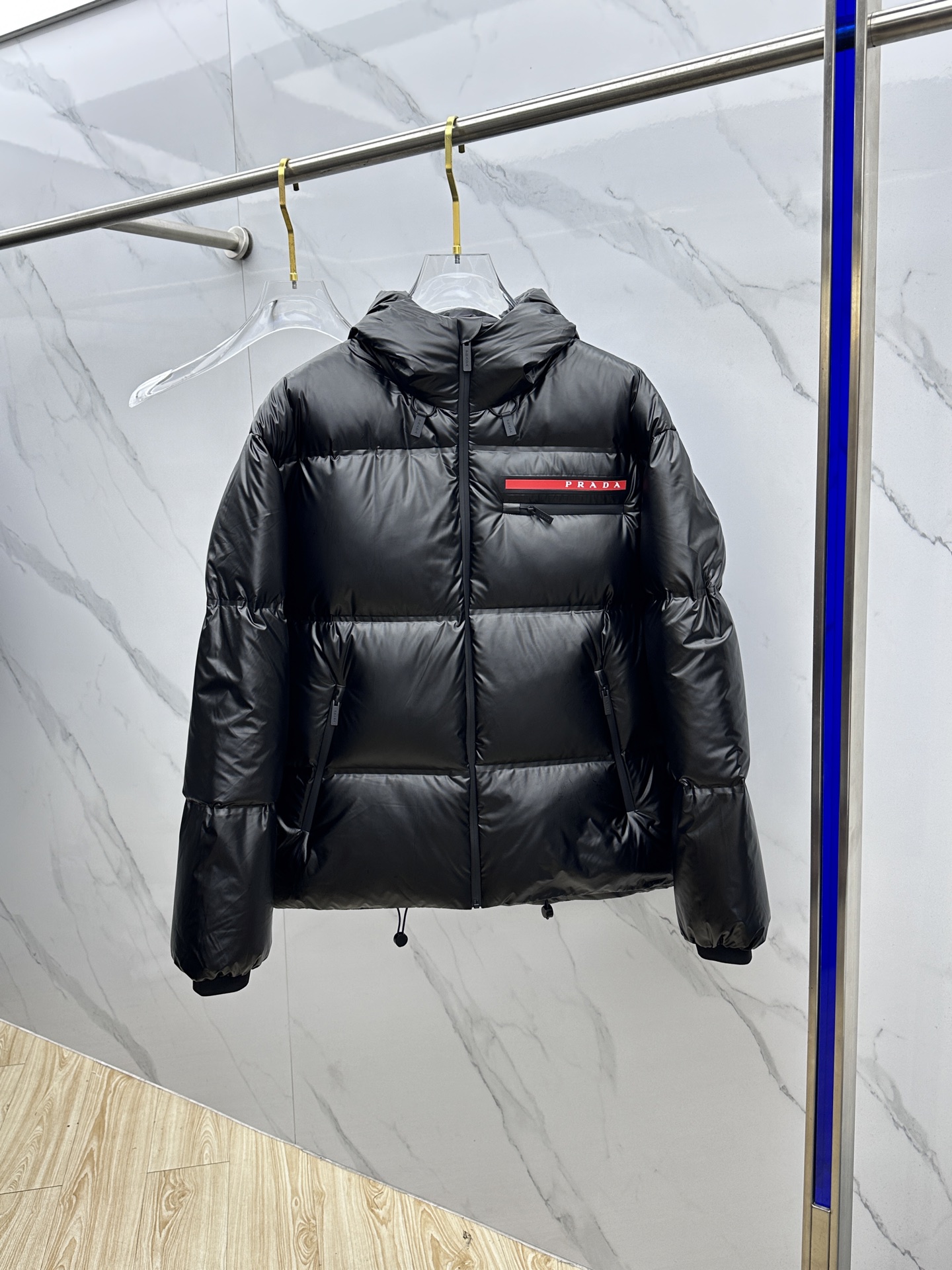 🆕Prada普拉达 高版本 2025ss秋冬新款时尚休闲羽绒外套连帽不可拆，处处细节显工艺足够的高级，结