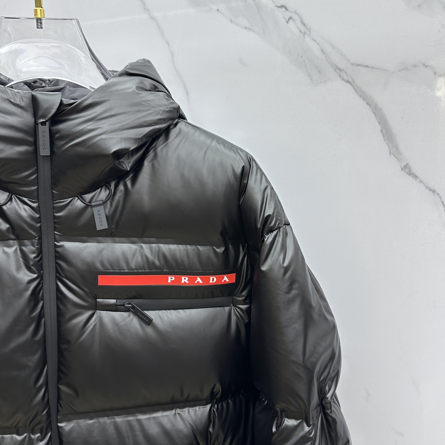 🆕Prada普拉达 高版本 2025ss秋冬新款时尚休闲羽绒外套连帽不可拆，处处细节显工艺足够的高级，结