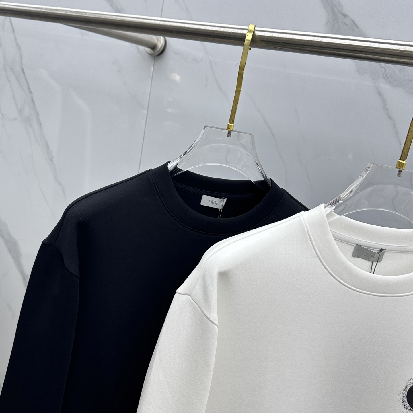 🆕Dior迪奥 秋冬新品刺绣圆领套头卫衣 高超的时尚魅力风范,特立独行的艺术气息.客供定制面料高克重棉面