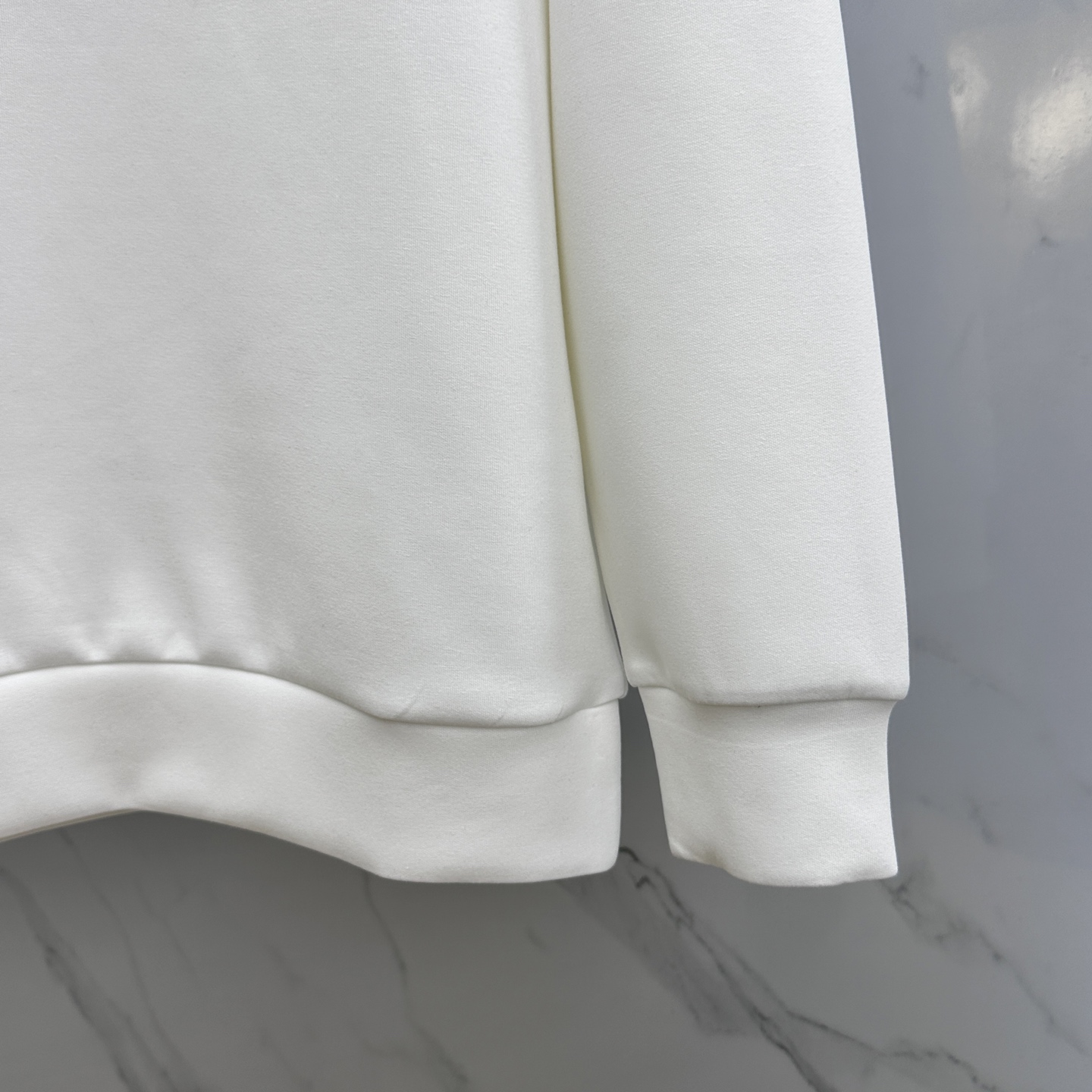 🆕Dior迪奥 秋冬新品刺绣圆领套头卫衣 高超的时尚魅力风范,特立独行的艺术气息.客供定制面料高克重棉面