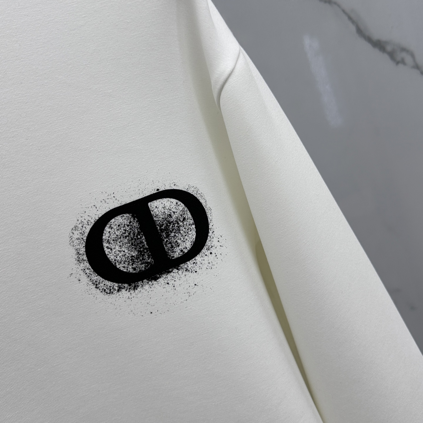 🆕Dior迪奥 秋冬新品刺绣圆领套头卫衣 高超的时尚魅力风范,特立独行的艺术气息.客供定制面料高克重棉面