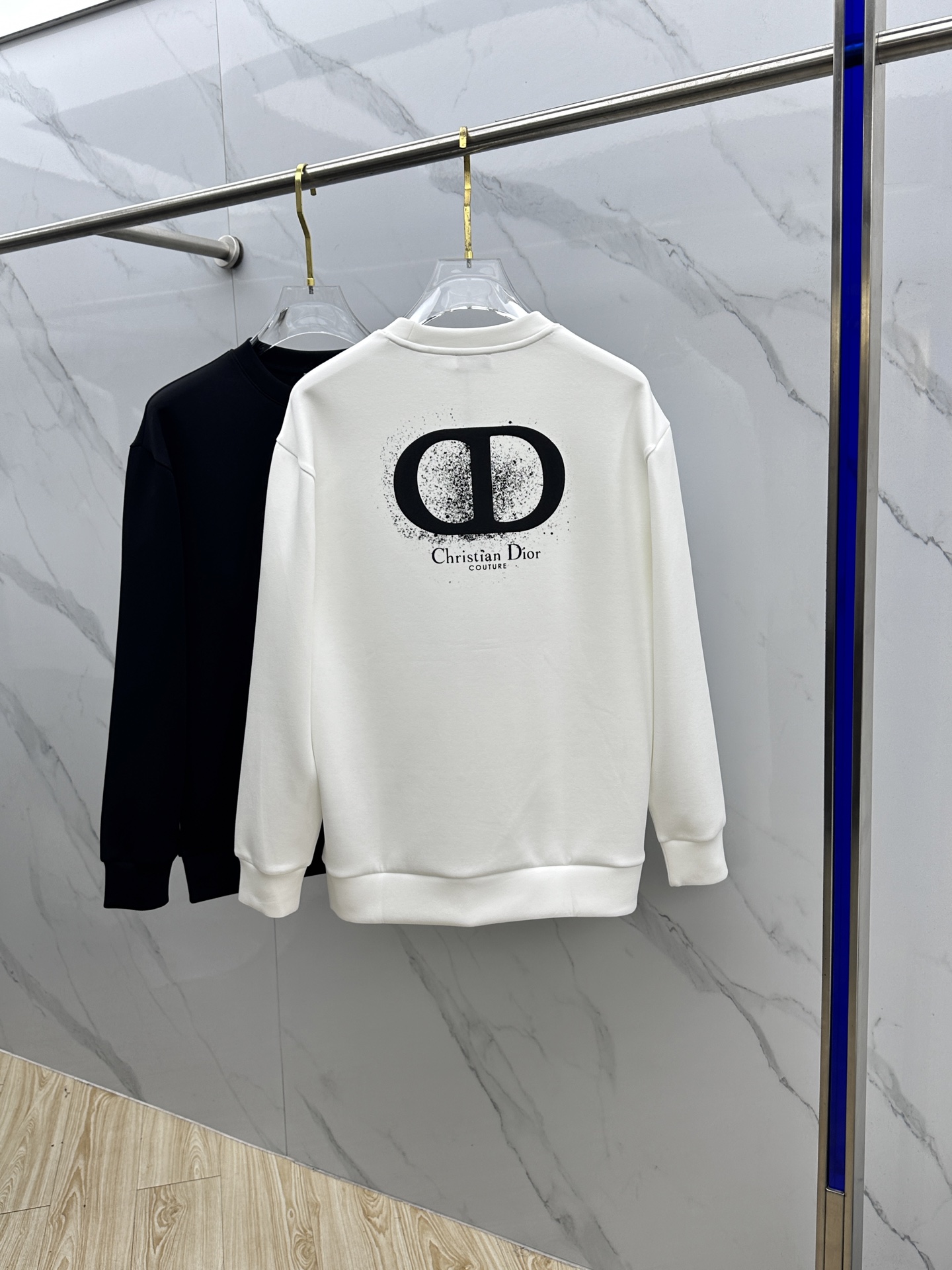 🆕Dior迪奥 秋冬新品刺绣圆领套头卫衣 高超的时尚魅力风范,特立独行的艺术气息.客供定制面料高克重棉面