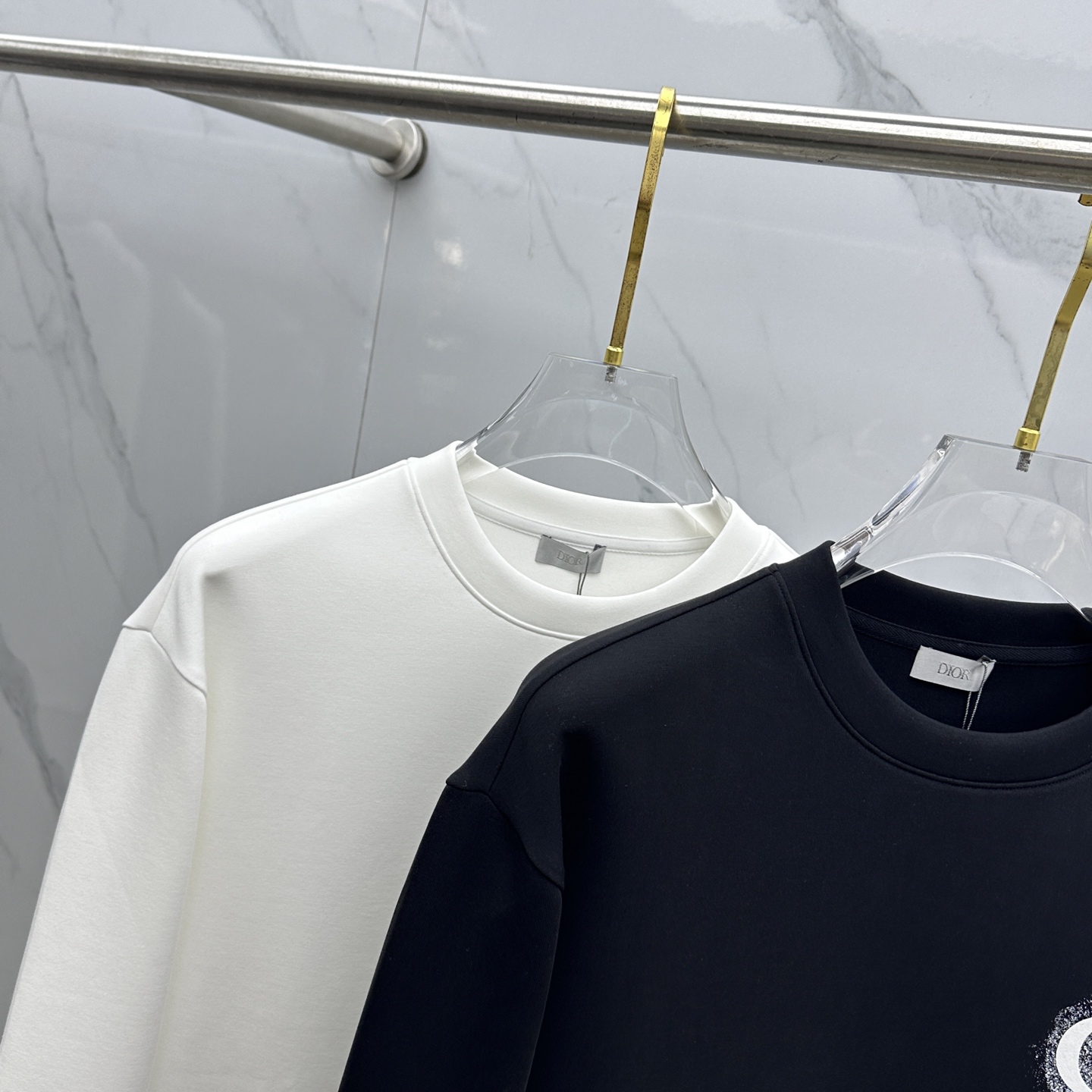 🆕Dior迪奥 秋冬新品刺绣圆领套头卫衣 高超的时尚魅力风范,特立独行的艺术气息.客供定制面料高克重棉面