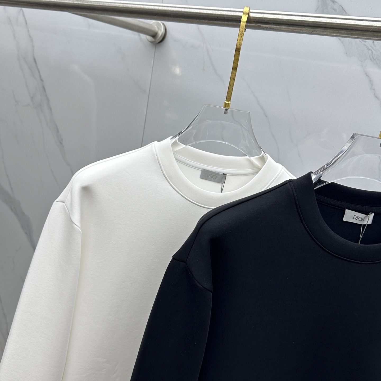 🆕Dior迪奥 2025ss秋冬新品刺绣圆领套头卫衣 高超的时尚魅力风范,特立独行的艺术气息.客供定制面