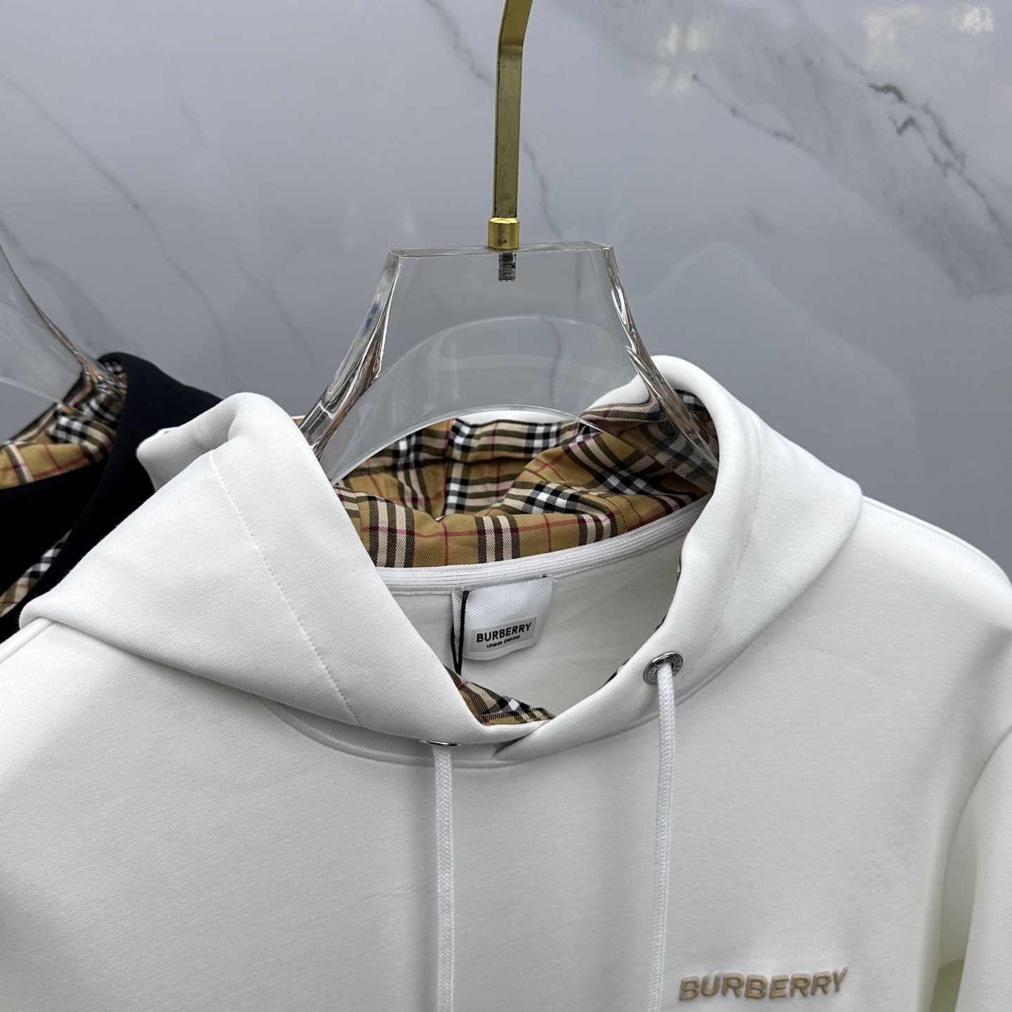 🆕Burberry巴宝莉 秋冬新款男女款连帽卫衣.贸易公司渠道货，精选优质空气层针织棉面料，手感柔软轻薄