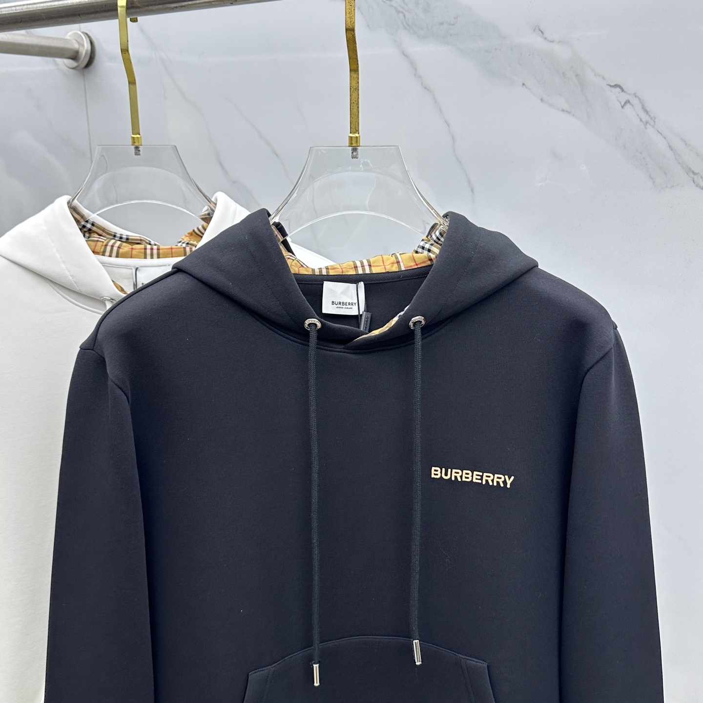 🆕Burberry巴宝莉 秋冬新款男女款连帽卫衣.贸易公司渠道货，精选优质空气层针织棉面料，手感柔软轻薄