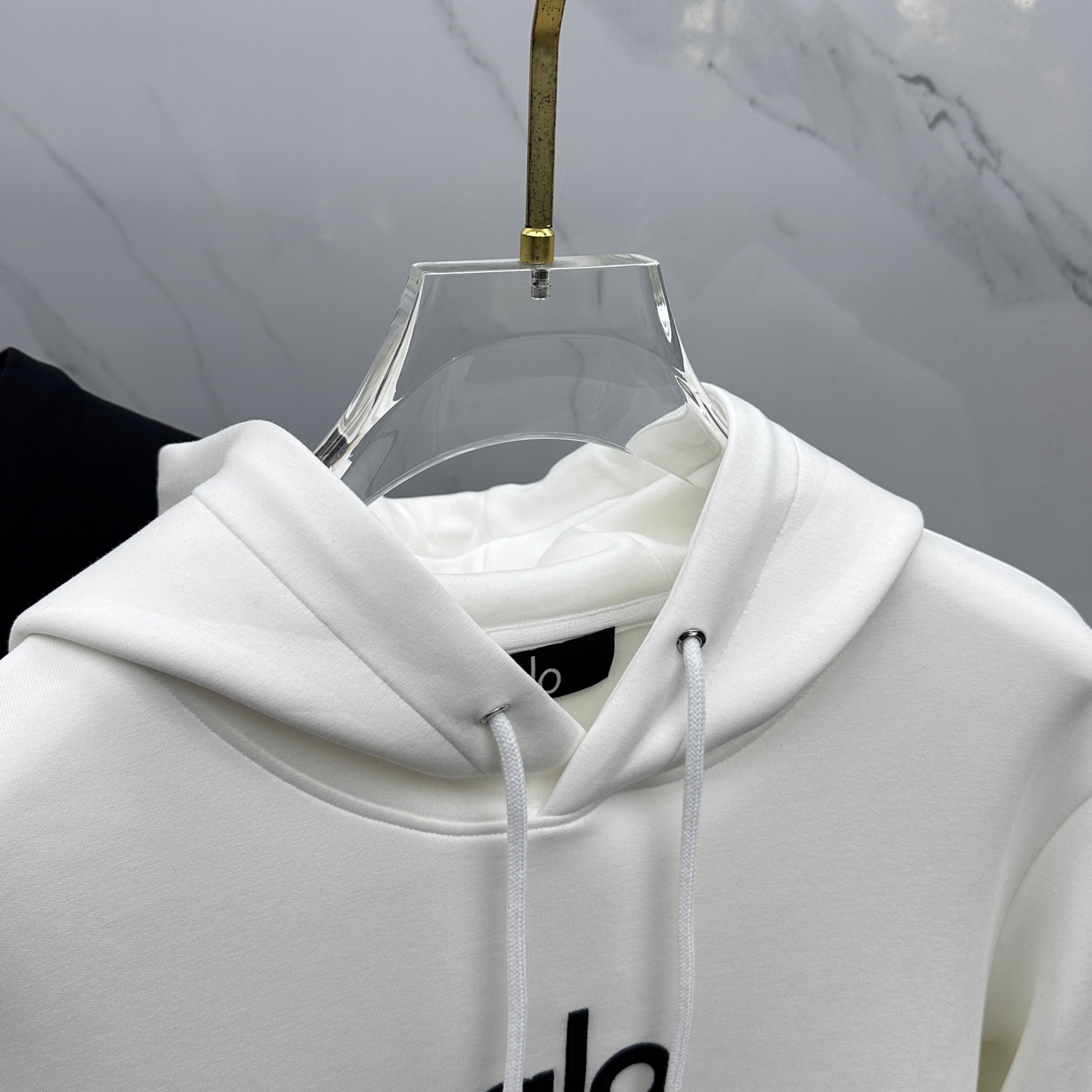 🆕ALO 秋冬新款男女款连帽卫衣.贸易公司渠道货，精选优质空气层针织棉面料，手感柔软轻薄软糯，版型挺括有