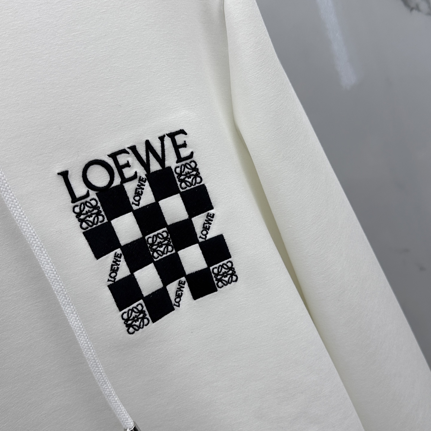 🆕LOEWE罗意威 秋冬新款男女款连帽卫衣.贸易公司渠道货，精选优质空气层针织棉面料，手感柔软轻薄软糯，