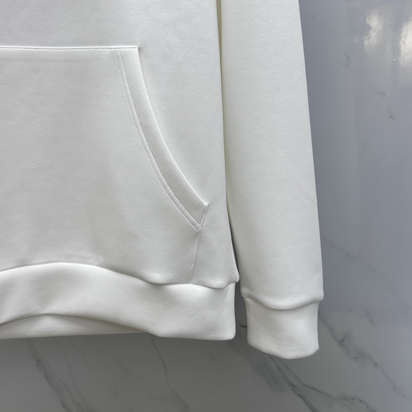 🆕LOEWE罗意威 秋冬新款男女款连帽卫衣.贸易公司渠道货，精选优质空气层针织棉面料，手感柔软轻薄软糯，