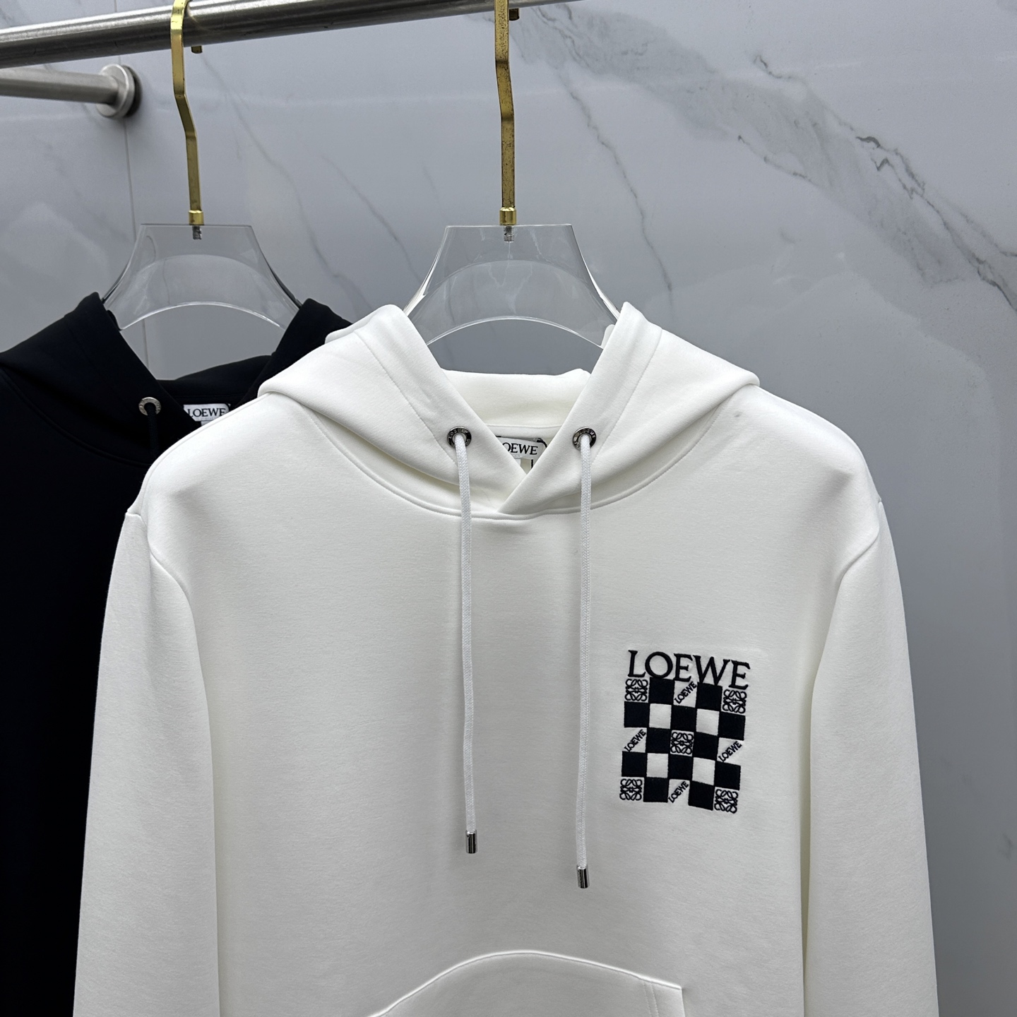 🆕LOEWE罗意威 秋冬新款男女款连帽卫衣.贸易公司渠道货，精选优质空气层针织棉面料，手感柔软轻薄软糯，