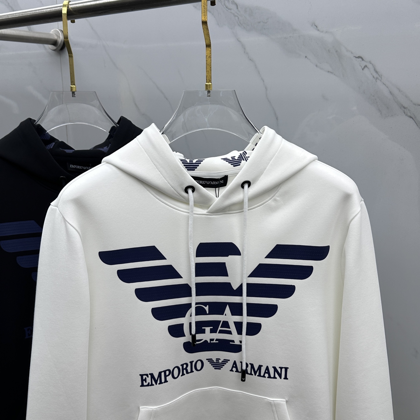 🆕Amani阿玛尼 秋冬新款男女款连帽卫衣.贸易公司渠道货，精选优质空气层针织棉面料，手感柔软轻薄软糯，