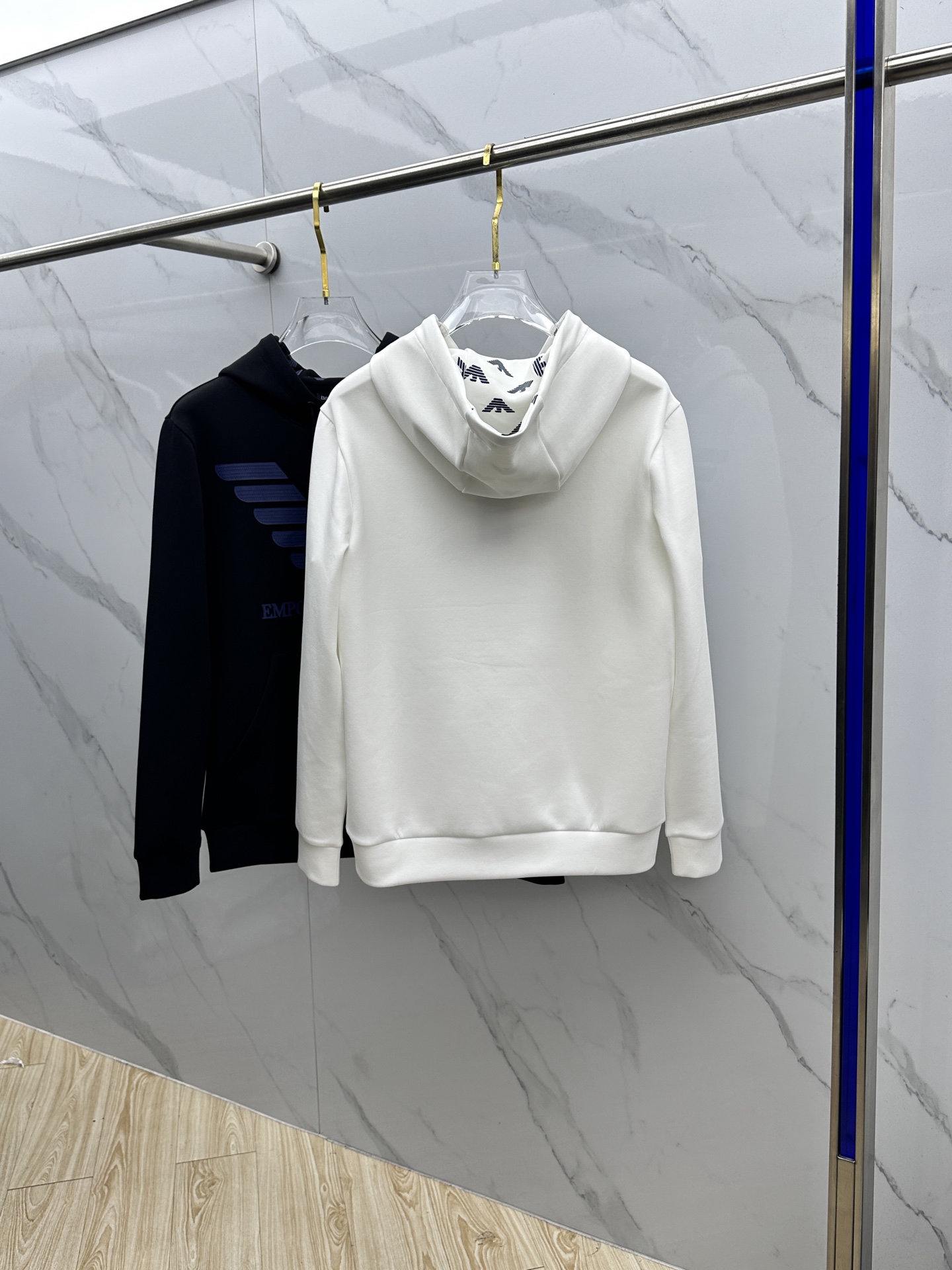 🆕Amani阿玛尼 秋冬新款男女款连帽卫衣.贸易公司渠道货，精选优质空气层针织棉面料，手感柔软轻薄软糯，