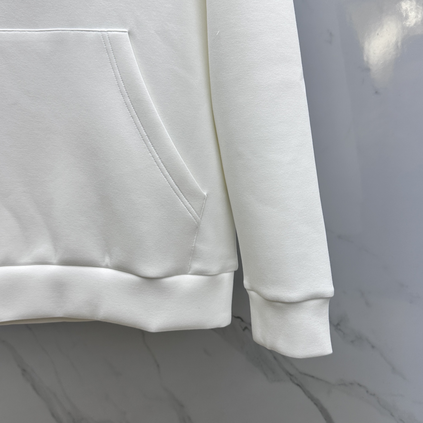 🆕LV路易威登 秋冬新款男女款连帽卫衣.贸易公司渠道货，精选优质空气层针织棉面料，手感柔软轻薄软糯，版型