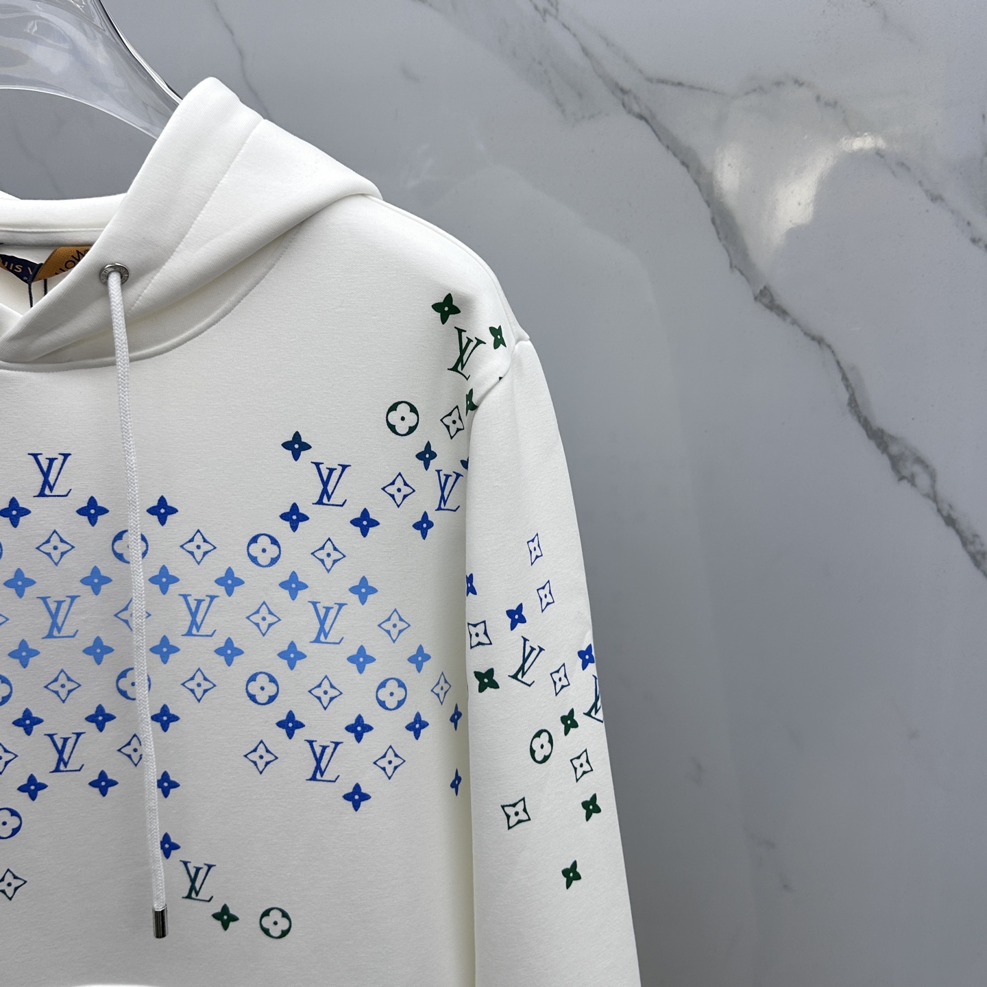 🆕LV路易威登 秋冬新款男女款连帽卫衣.贸易公司渠道货，精选优质空气层针织棉面料，手感柔软轻薄软糯，版型